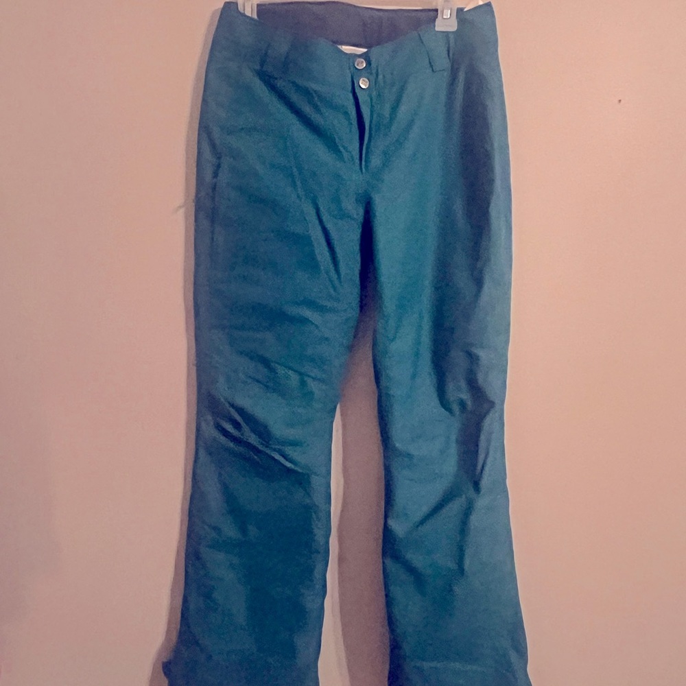 Columbia women's small insulated ski pants. Like new. Worn once.